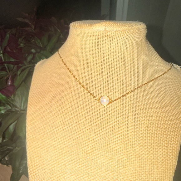 In show Elegant Gold Necklace with opalite Accent - Picture 3 of 3